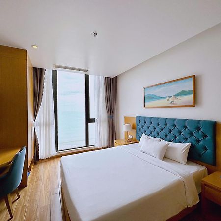 Seashore Hotel & Apartment Дананг Экстерьер фото