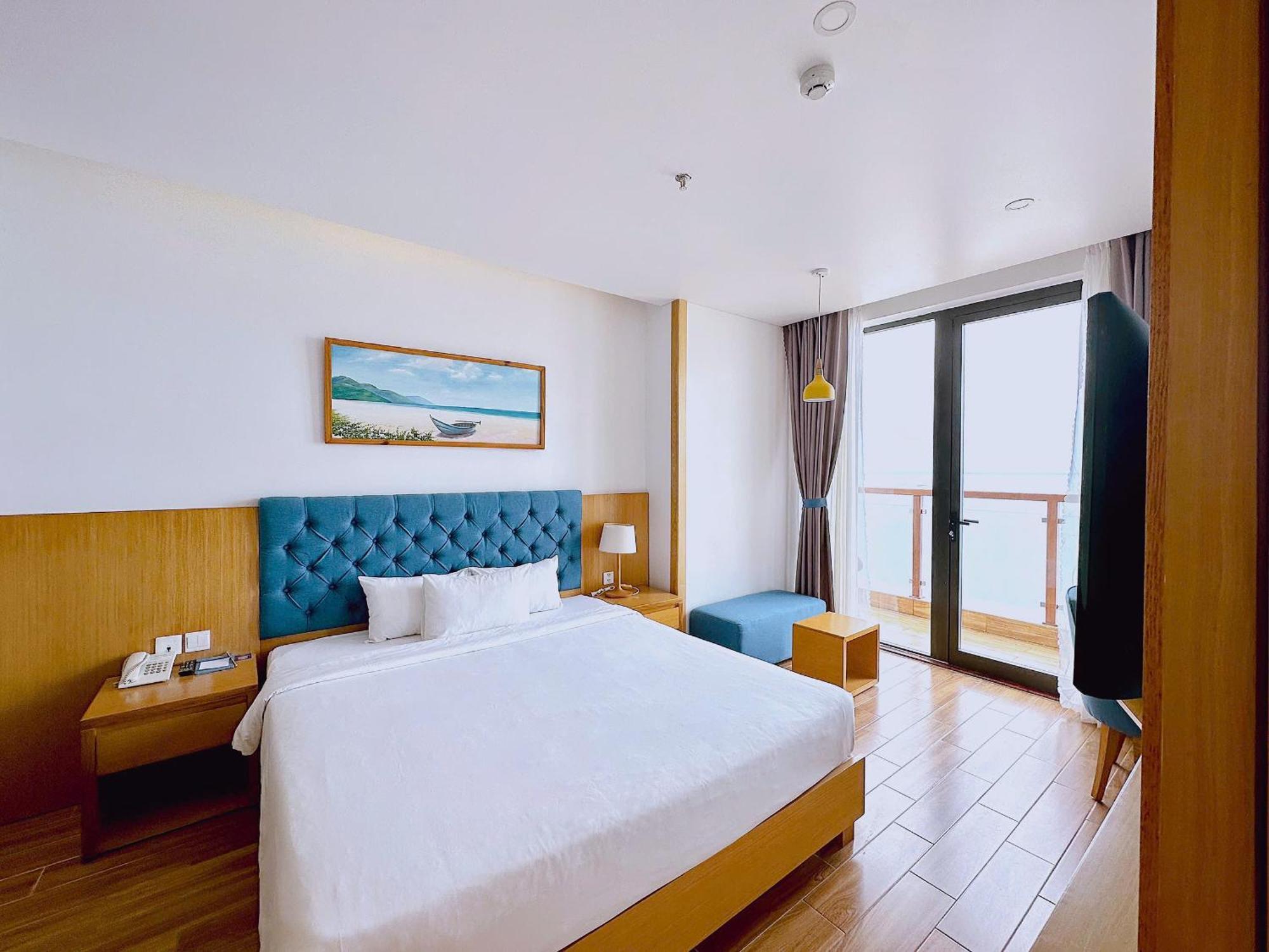 Seashore Hotel & Apartment Дананг Экстерьер фото