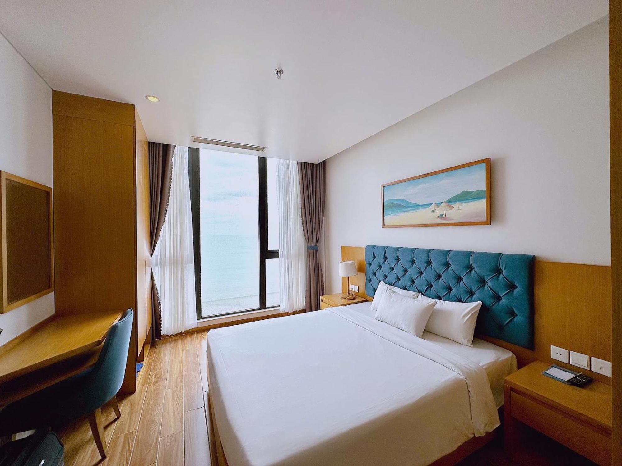 Seashore Hotel & Apartment Дананг Экстерьер фото