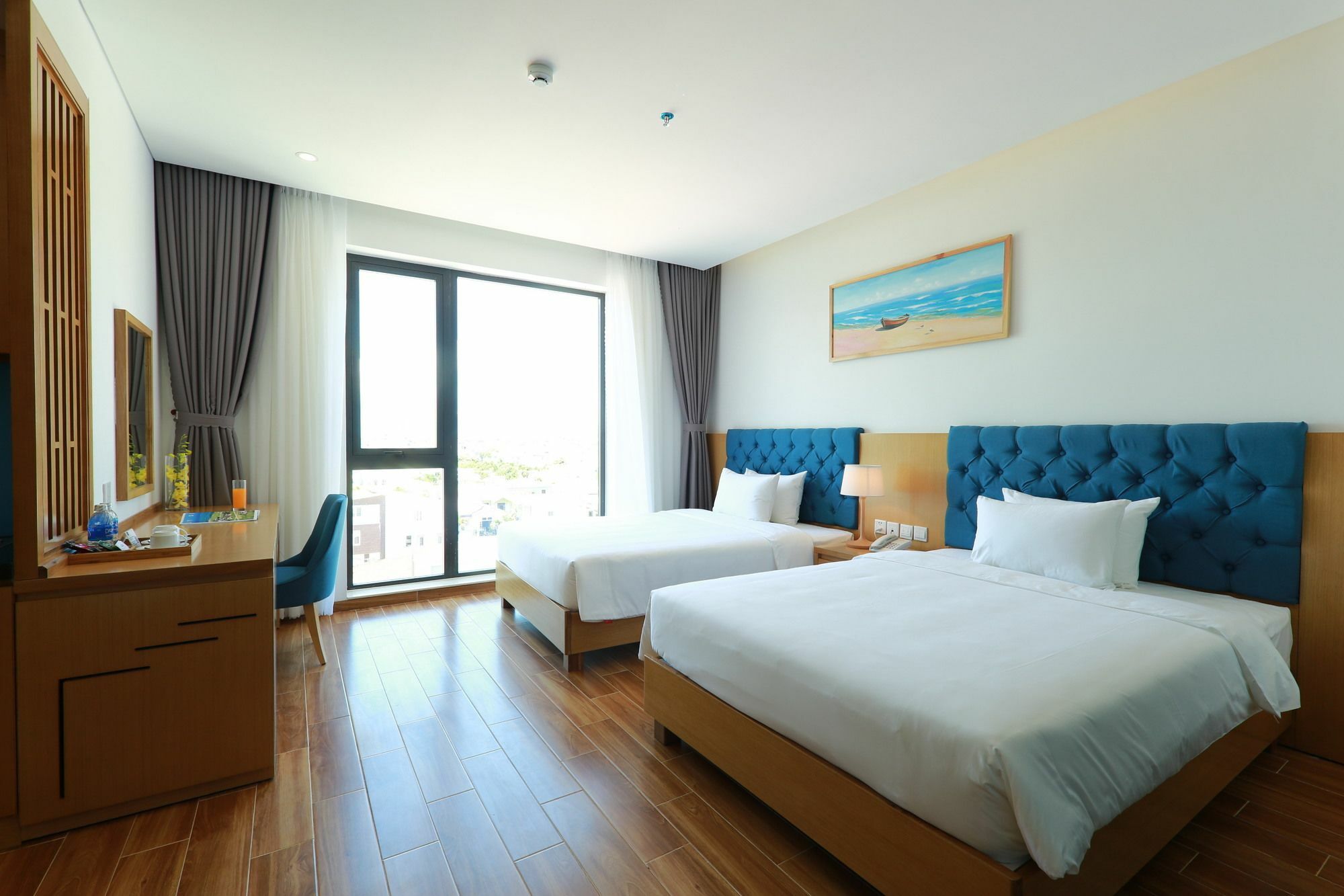 Seashore Hotel & Apartment Дананг Экстерьер фото